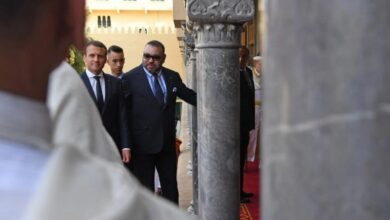 مؤرخ: فرنسا تحن إلى أسلوب "الاستعمار القديم" للنيل من مصالح المملكة